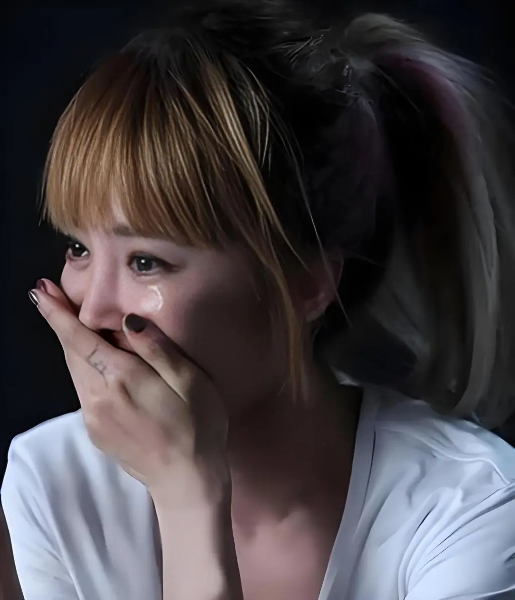 日影《黑色的皮肤上哭泣的女人》全集高清在线观看-免费完整版《黑色的皮肤上哭泣的女人》无广告播放-星空影院HD中字