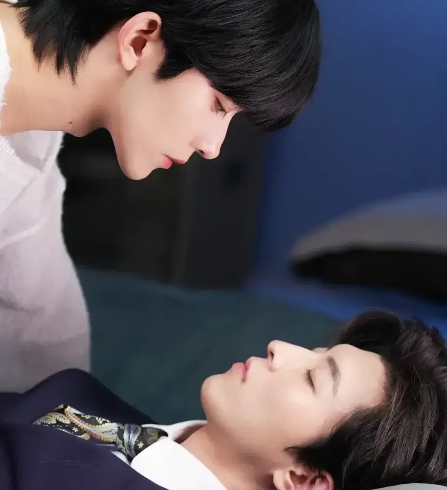 《垂涎》全集1-16集完整版在线看-双男主高颜值短剧免费播放-垂涎HD高清无广告流畅观看