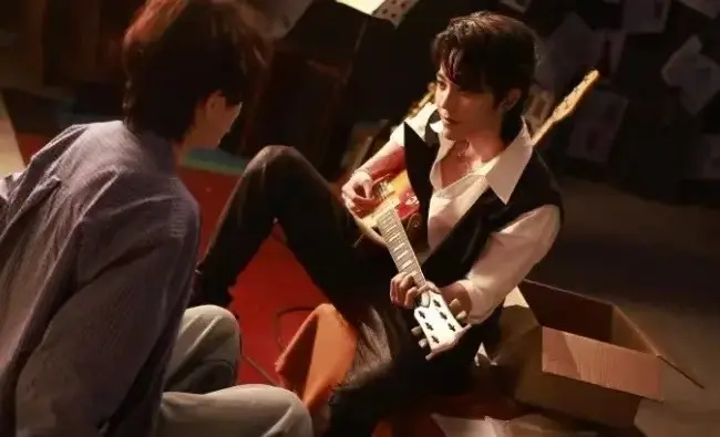 弦上光年双男主短剧免费观看-《弦上光年》高清在线全集完整版_2025最新短剧资源-弦上光年无删减播放