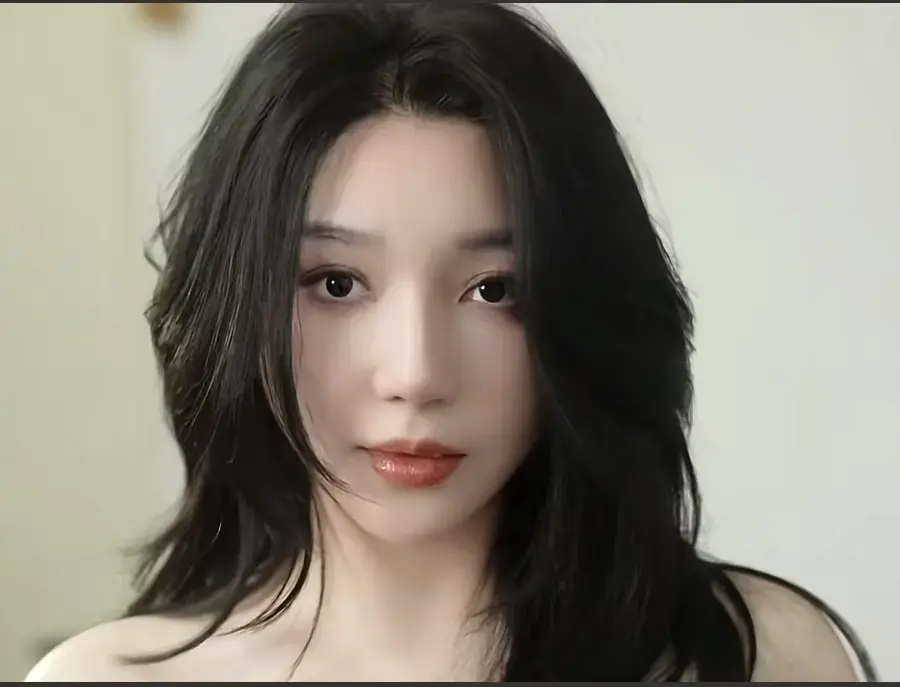 《教母eily三部曲》高清无删减免费观看-eliy短剧假面情话全集在线看-《危险游戏》完整版无广告播放