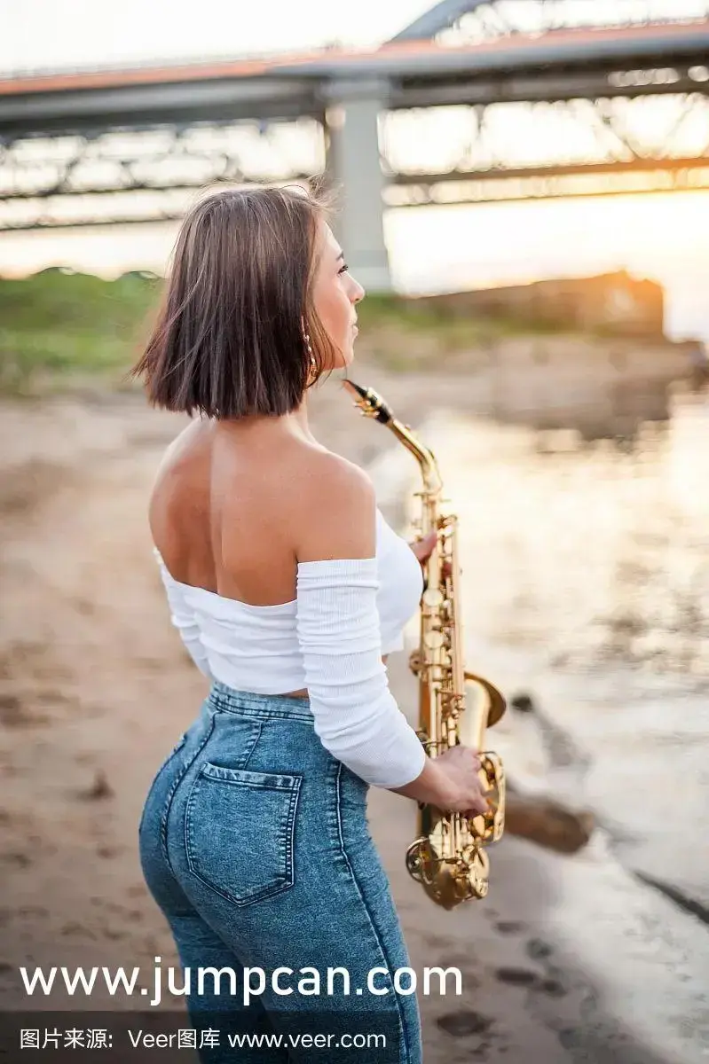 美丽小蜜桃3:探寻高清免费完整版在线观看-网盘资源1080P画质-美国法国电影未删减版-随时随地享受震撼视听盛宴