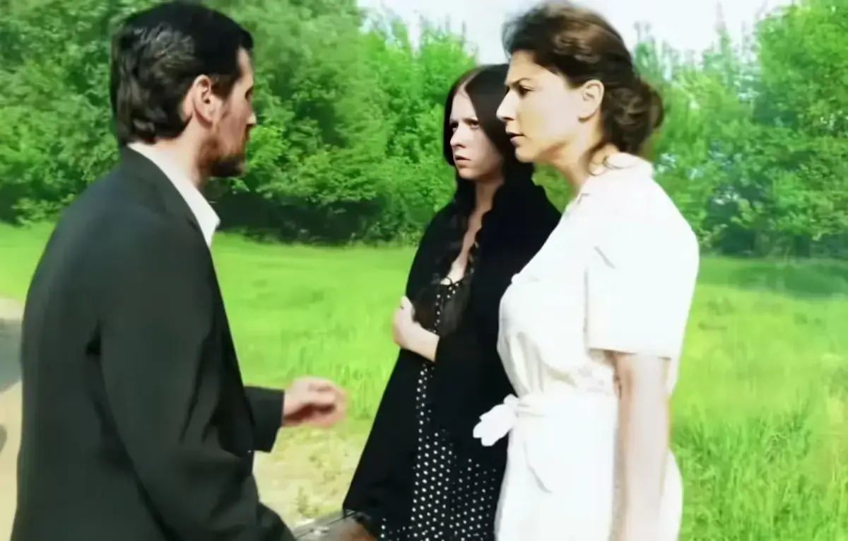 《烽火母女泪》三部曲全收录-Roberta Gemma主演未删减中文版-烽火母女泪完整版独家首发在线观看-返回圣乌菲亚全本收录