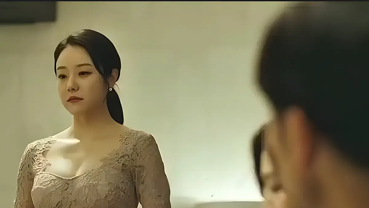 漂亮的保姆无删减版HD高清在线看-韩国电影《漂亮的保姆》完整版免费观看-小保姆与男主人禁忌恋情正片